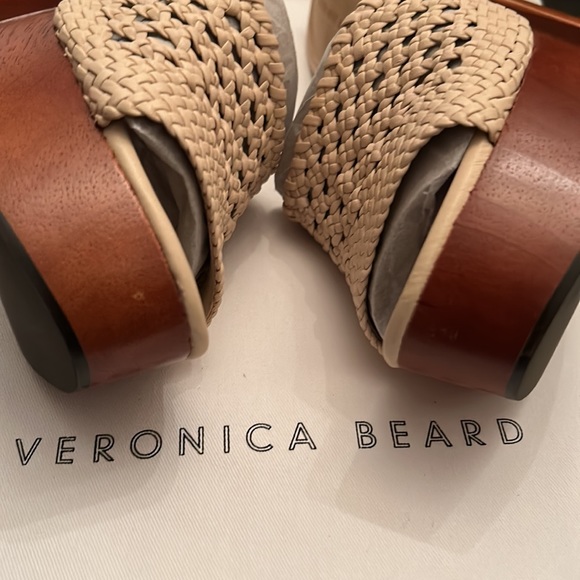 VERONICA BEARD GUADALUPE CLOG SANDAL - Picture 16 of 16